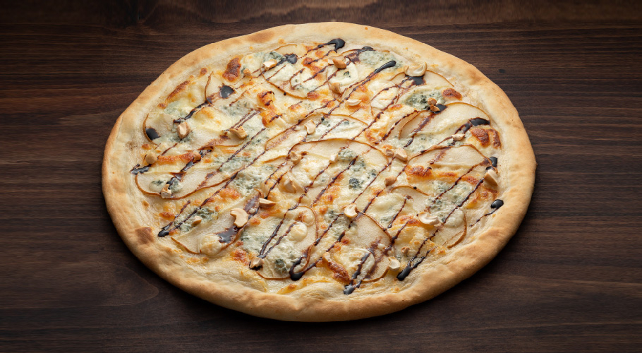 Пицца с грушей и голубым сыром: блюдо для гурманов за 15 минут | Еда на каждый день | Дзен